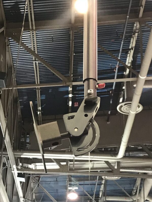Tilt stud adaptor